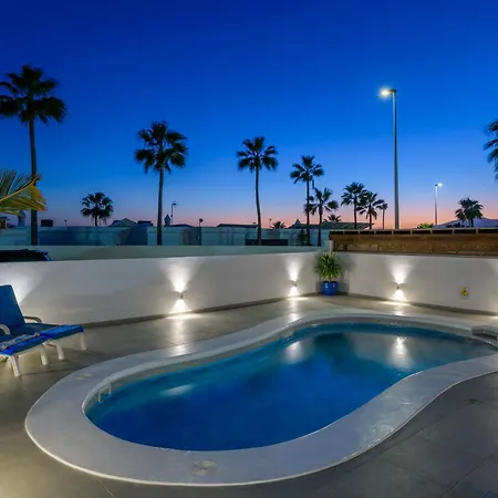 De Carrida Villa Puerto del Carmen (Lanzarote)